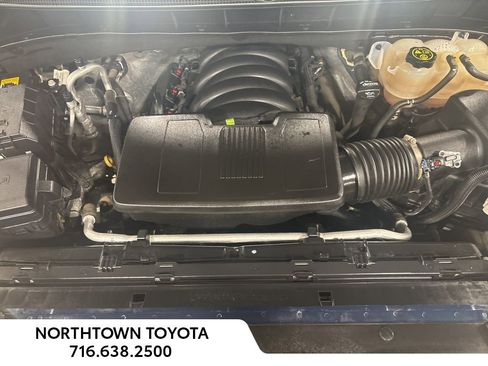 Used 2021 Chevrolet Silverado 1500 LT AWD/4WD image 16