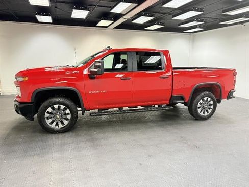 New 2026 Chevrolet Silverado 2500 Custom w/ Custom Value Package AWD/4WD image 2