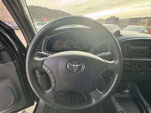 Used 2004 Toyota Tundra SR5 image 4