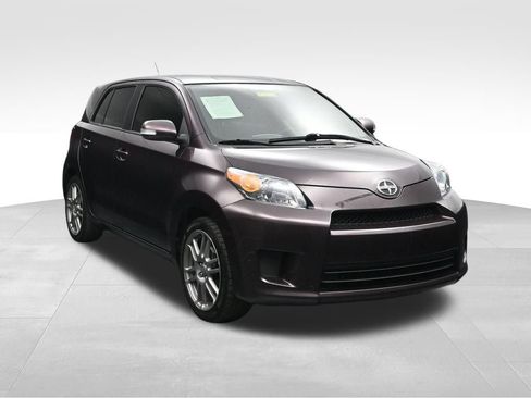 Used 2014 Scion xD FWD image 7