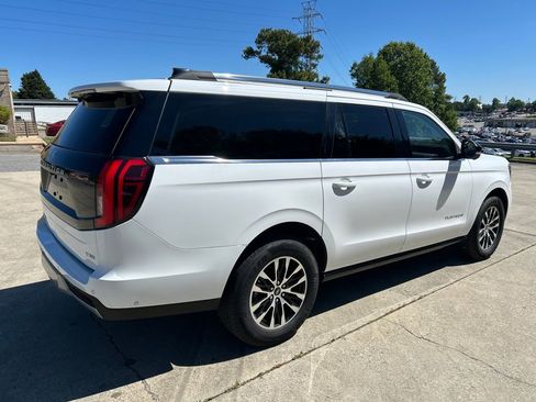 Used 2025 Ford Expedition Max Platinum AWD/4WD image 6
