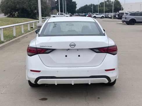 Used 2025 Nissan Sentra S FWD image 5