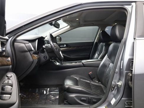 Used 2016 Nissan Maxima Platinum image 10