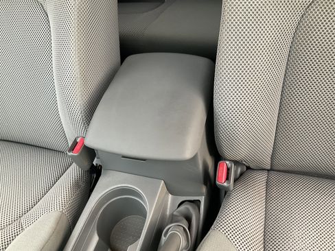 Used 2018 Nissan Frontier PRO-4X image 22