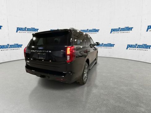 New 2026 Ford Expedition Active AWD/4WD image 10