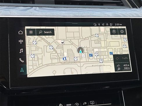 Certified 2022 Audi e-tron Premium image 25