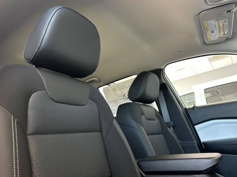 New 2026 Chevrolet Trax LT w/ Driver Confidence Package FWD image 17