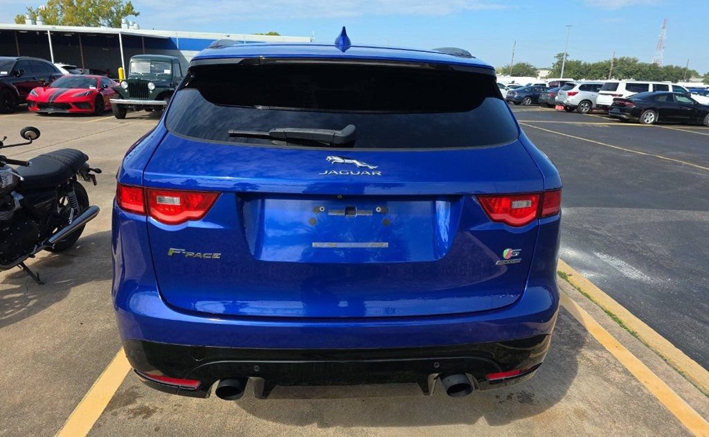 Used 2019 Jaguar F-PACE S AWD/4WD image 5