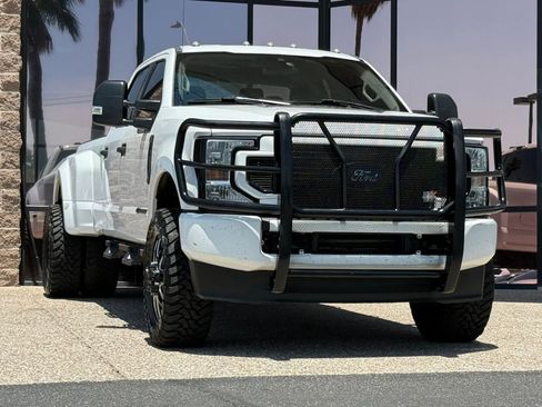 Used 2020 Ford F350 XLT w/ FX4 Off-Road Package AWD/4WD image 18