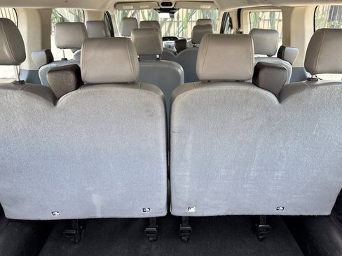 Used 2018 Ford Transit 350 XL image 16