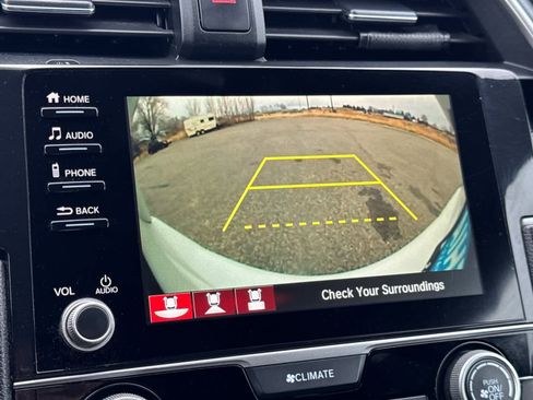 Used 2019 Honda Civic Sport image 18