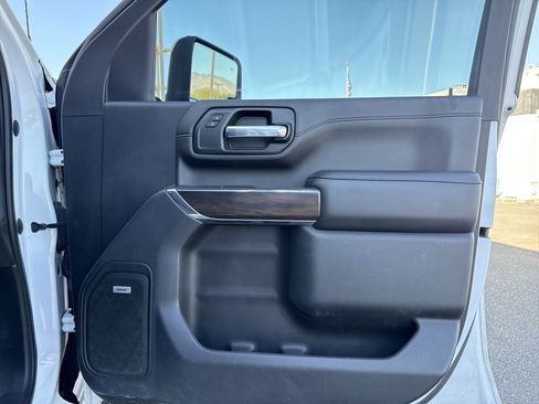 Used 2020 GMC Sierra 2500 SLT w/ SLT Premium Plus Package image 47