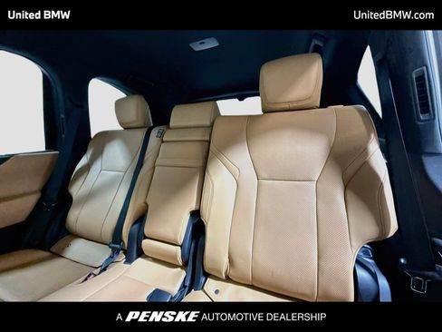 Used 2025 Lexus LX 600 4WD w/ Accessory Package (2T) image 13
