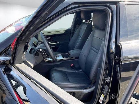 Used 2026 Land Rover Range Rover Evoque S AWD/4WD image 8