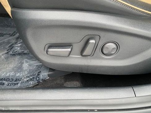 Used 2020 Kia Sportage SX image 19