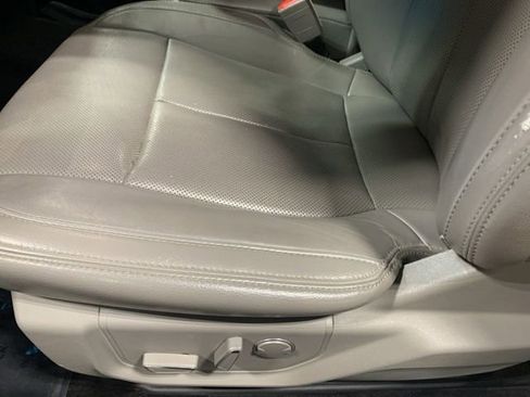 Used 2018 Ford F150 Lariat image 11