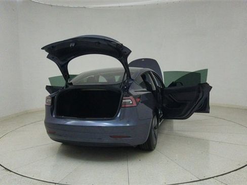Used 2023 Tesla Model 3 Standard Range image 72