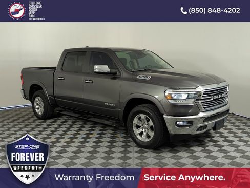 Used 2022 RAM 1500 Laramie AWD/4WD image 9