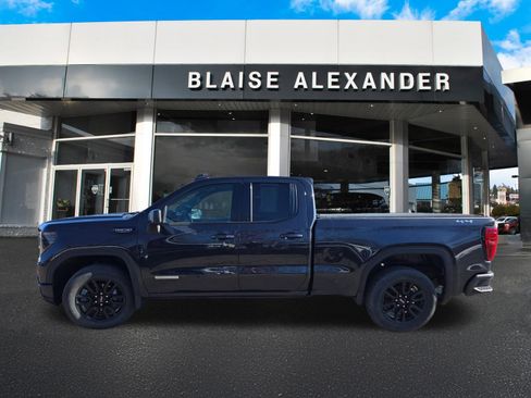 Used 2023 GMC Sierra 1500 Elevation AWD/4WD image 8