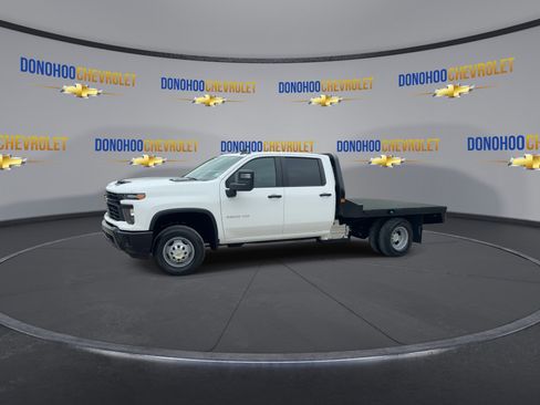 New 2026 Chevrolet Silverado 3500 W/T AWD/4WD image 9