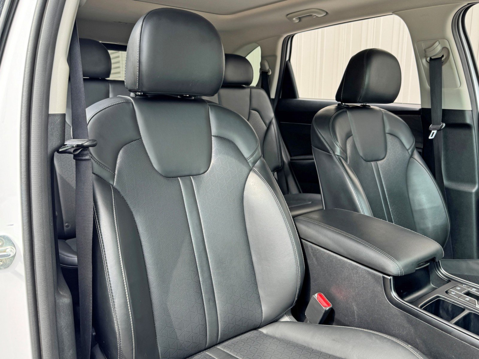 Used 2022 Kia Sorento EX w/ Panoramic Sunroof Package FWD image 36