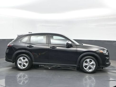 Certified 2023 Honda HR-V LX image 7