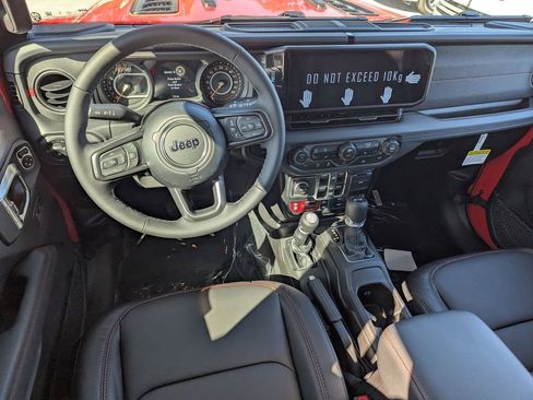 New 2026 Jeep Wrangler Unlimited Rubicon image 24