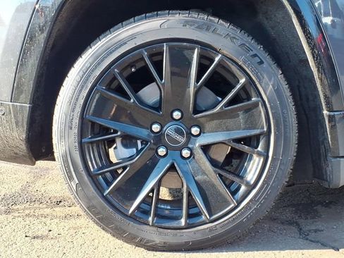 Used 2024 Jeep Wagoneer Launch Edition image 10