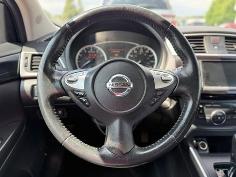 Used 2019 Nissan Sentra SV FWD image 23