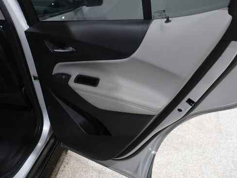 Used 2019 Chevrolet Equinox Premier image 24