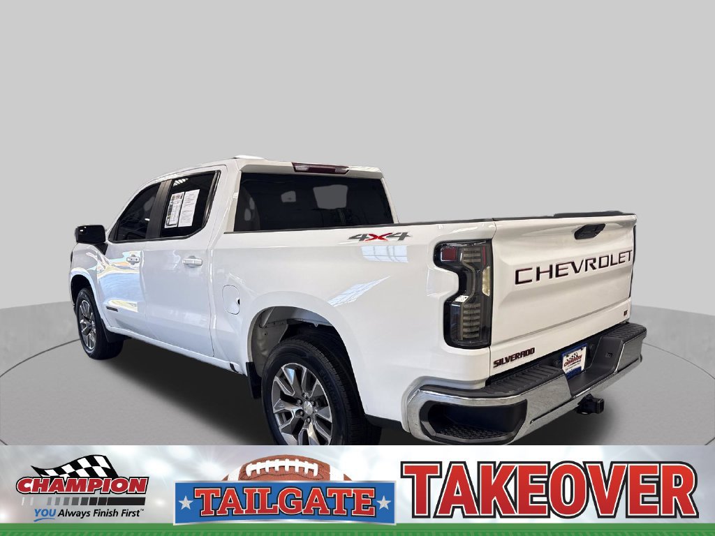 Used 2021 Chevrolet Silverado 1500 LT AWD/4WD image 3