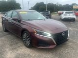 Used 2023 Nissan Altima 2.5 SV image 3