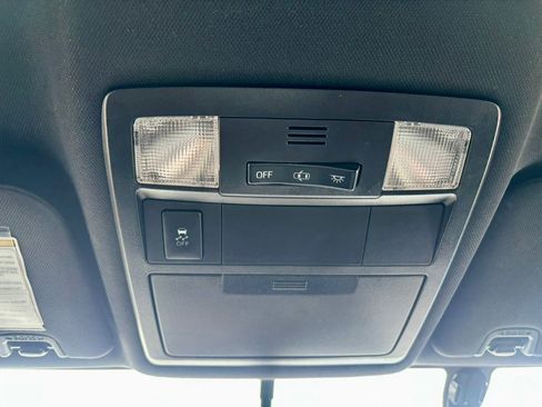 Used 2016 Toyota Tacoma TRD Sport w/ Exterior Package image 27