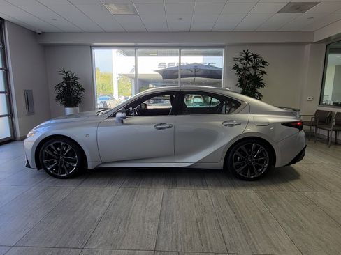 Used 2023 Lexus IS 350 F Sport image 2