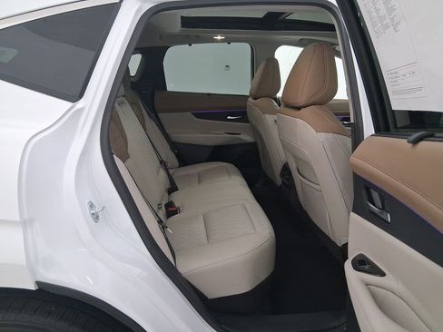 Used 2025 Nissan Murano Platinum w/ Cargo Package image 32