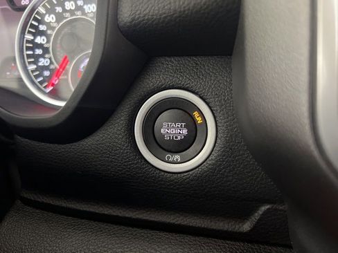 Used 2022 RAM 1500 Big Horn AWD/4WD image 25