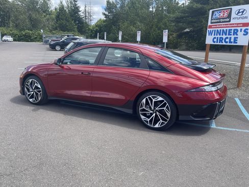 Certified 2023 Hyundai Ioniq 6 SEL RWD image 3