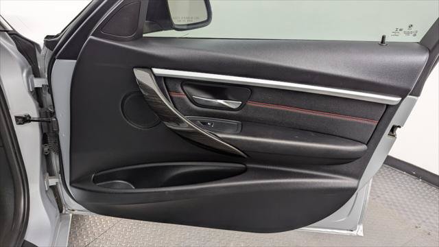 Used 2017 BMW 330i Sedan RWD image 21