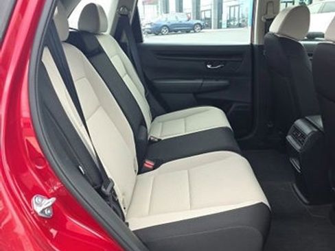 Used 2024 Honda CR-V LX image 18