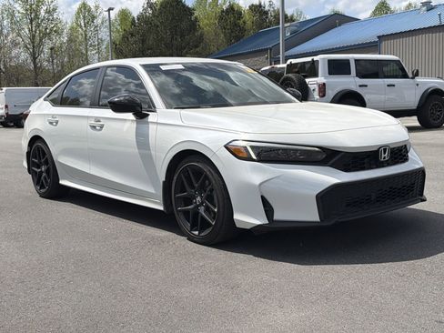 Used 2025 Honda Civic Sport image 15