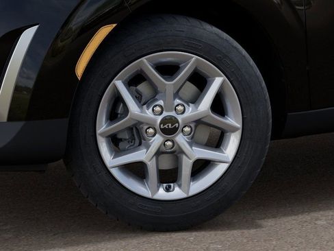 New 2025 Kia Soul S image 9