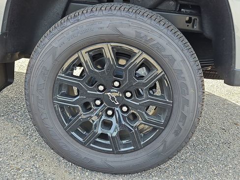 New 2026 Chevrolet Colorado W/T w/ WT Custom Package image 5