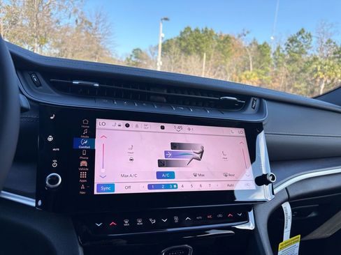 New 2026 Jeep Grand Cherokee Altitude image 27