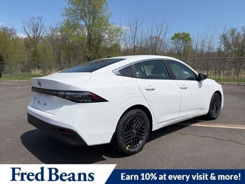 New 2026 Nissan Sentra SV w/ SV Convenience Package FWD image 7