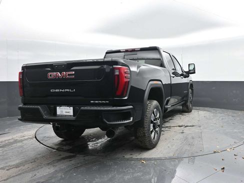 New 2026 GMC Sierra 2500 Denali w/ Denali Reserve Package image 9
