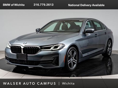 Used 2022 BMW 530i xDrive w/ Convenience Package AWD/4WD image 1
