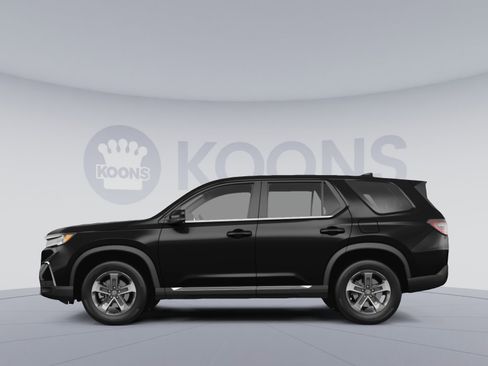 Used 2025 Honda Pilot EX-L image 2