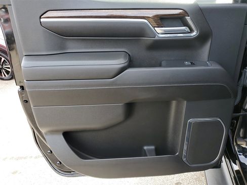 Used 2023 GMC Sierra 1500 Elevation w/ LPO, Elevation Black Package image 12