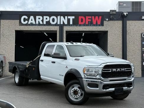 Used 2022 RAM 5500 Tradesman w/ Chrome Appearance Group AWD/4WD image 2
