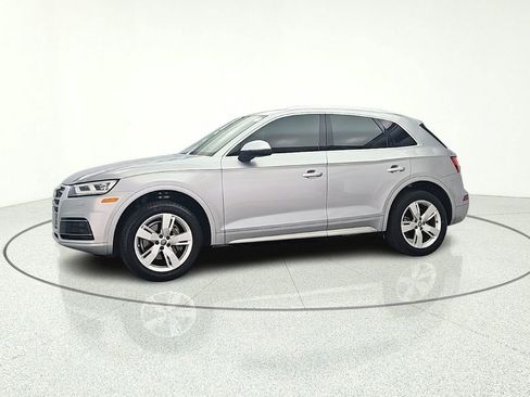 Used 2019 Audi Q5 2.0T Premium Plus w/ Premium Plus Package AWD/4WD image 4